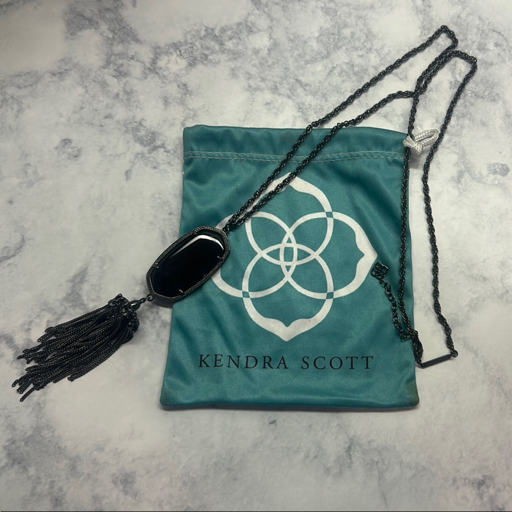 Kendra Scott Black Pendant Necklace